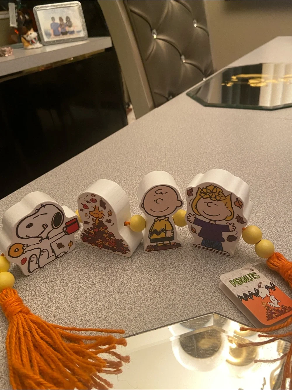 Peanuts Wooden Character Garland - White and Yellow